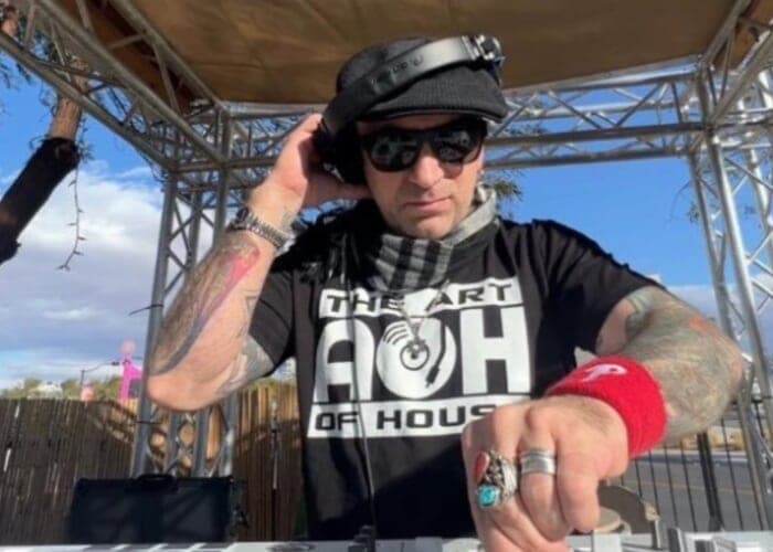 DJ Night with DJ Travelling with Jericho