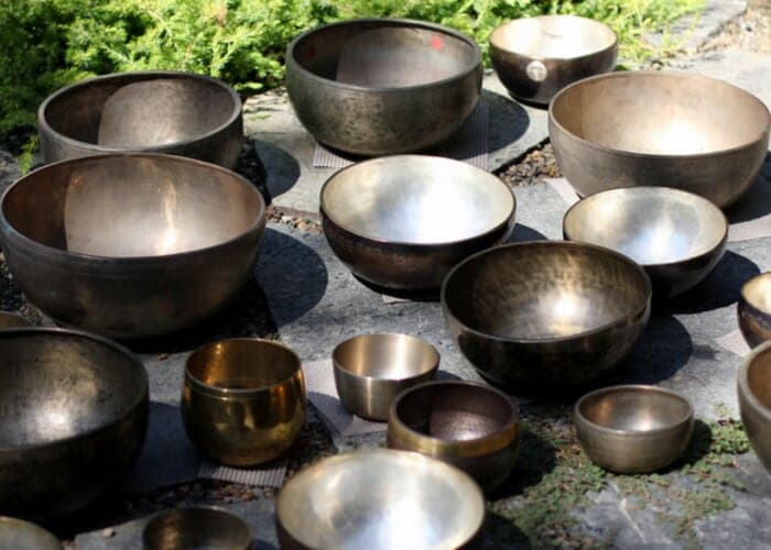 Sunday Sound Meditation with Himalayan Bowls