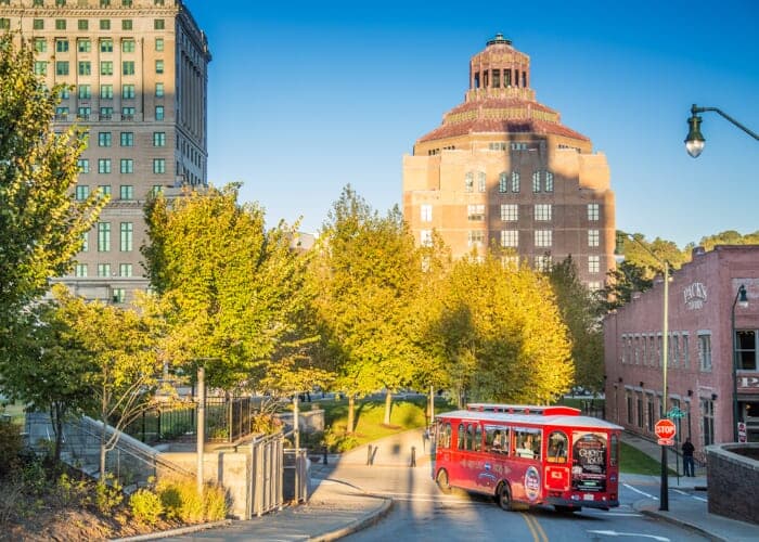 Hop-on/Hop-off Sightseeing Tour