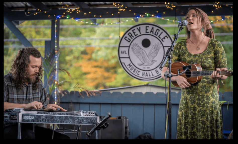 Patio: Sunnyside Duo