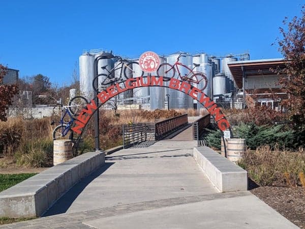 New Belgium Social Mix and Mingle 🍺🍔🥗