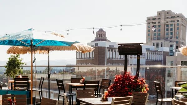 Rooftop Meetup — Sunset at Pillar