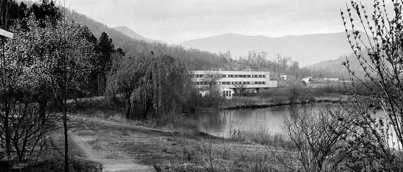 BMC Campus Tours at Lake Eden