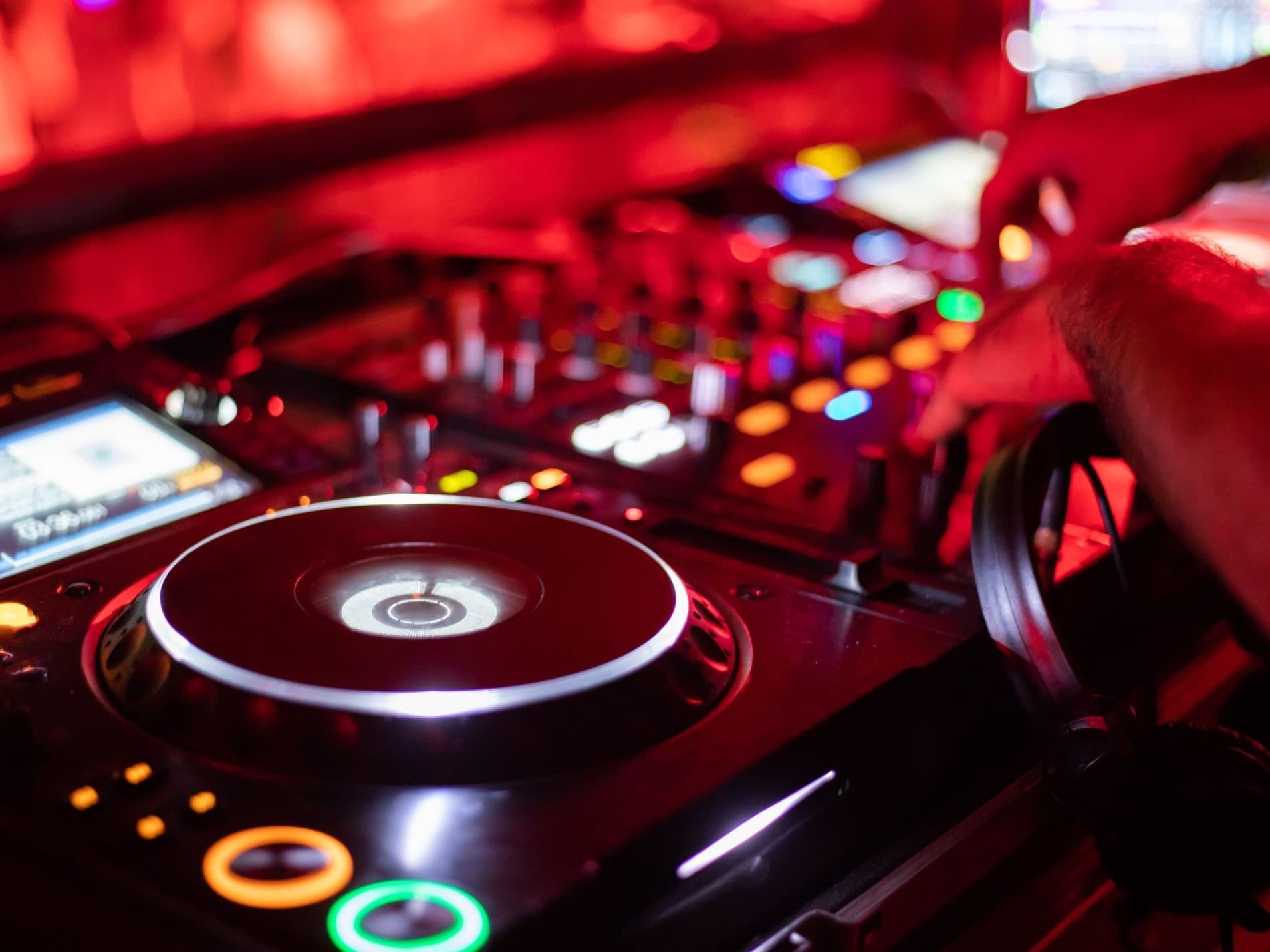 DJ Night with DJ Mx. Nixx