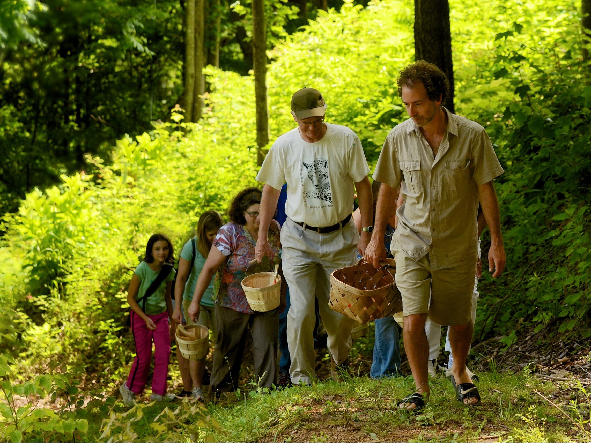 Foraging Tour with No Taste Like Home