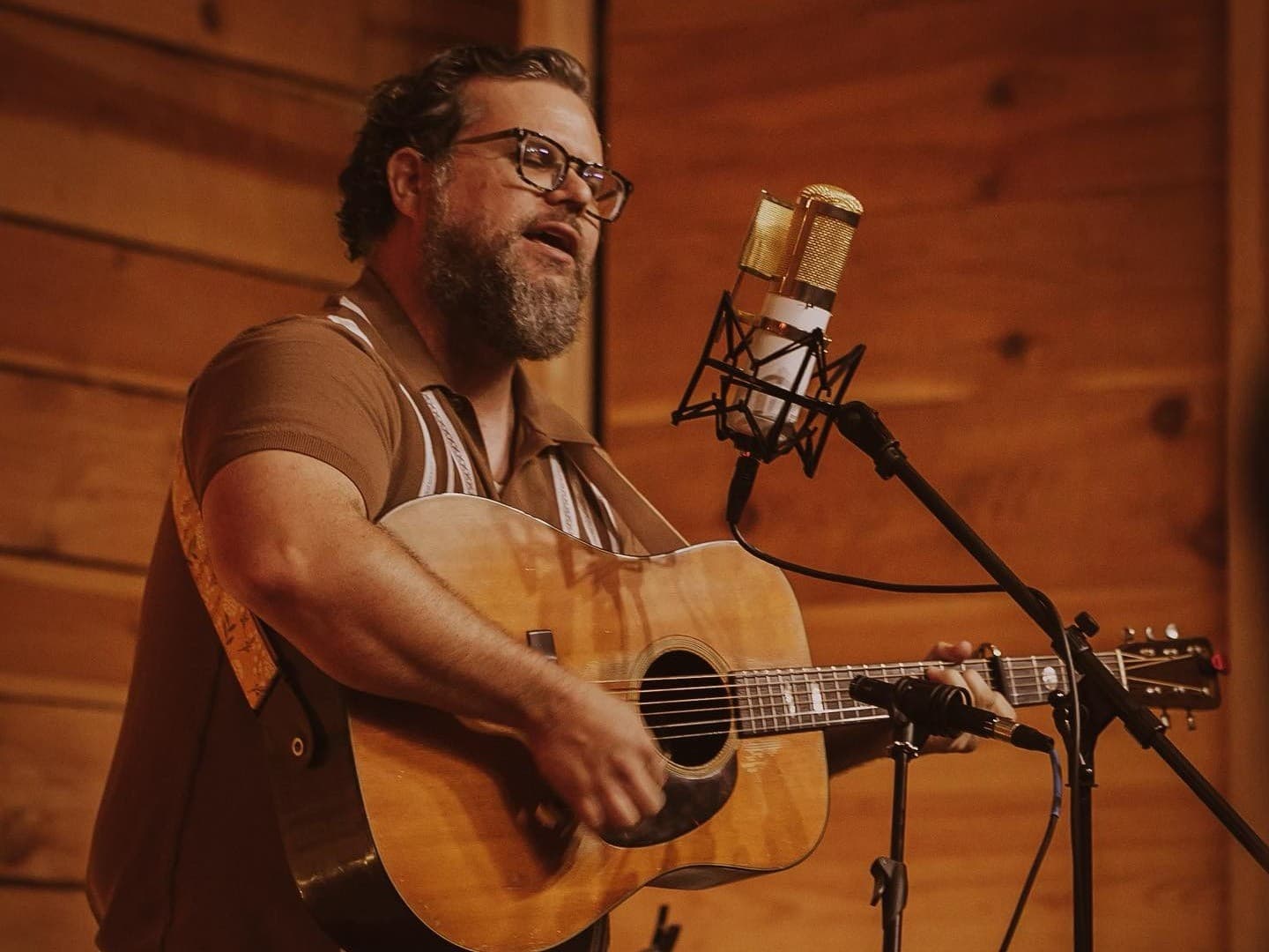 Live Music in the Taproom: J Eldon Humphries