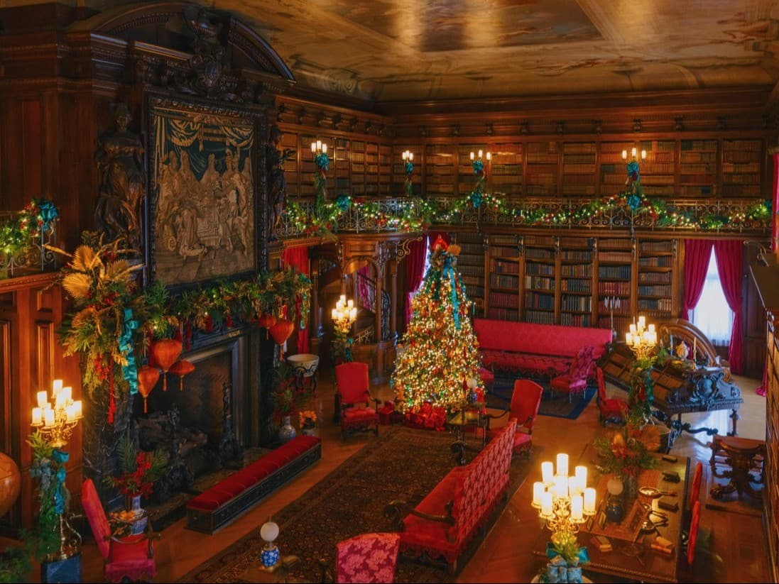 Candlelight Christmas Evenings at Biltmore