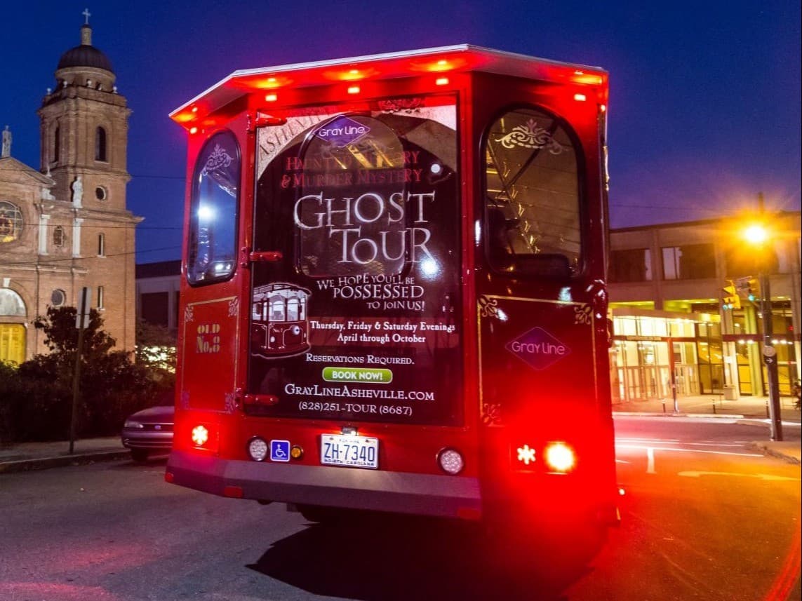 Haunted History & Murder Mystery Ghost Tour
