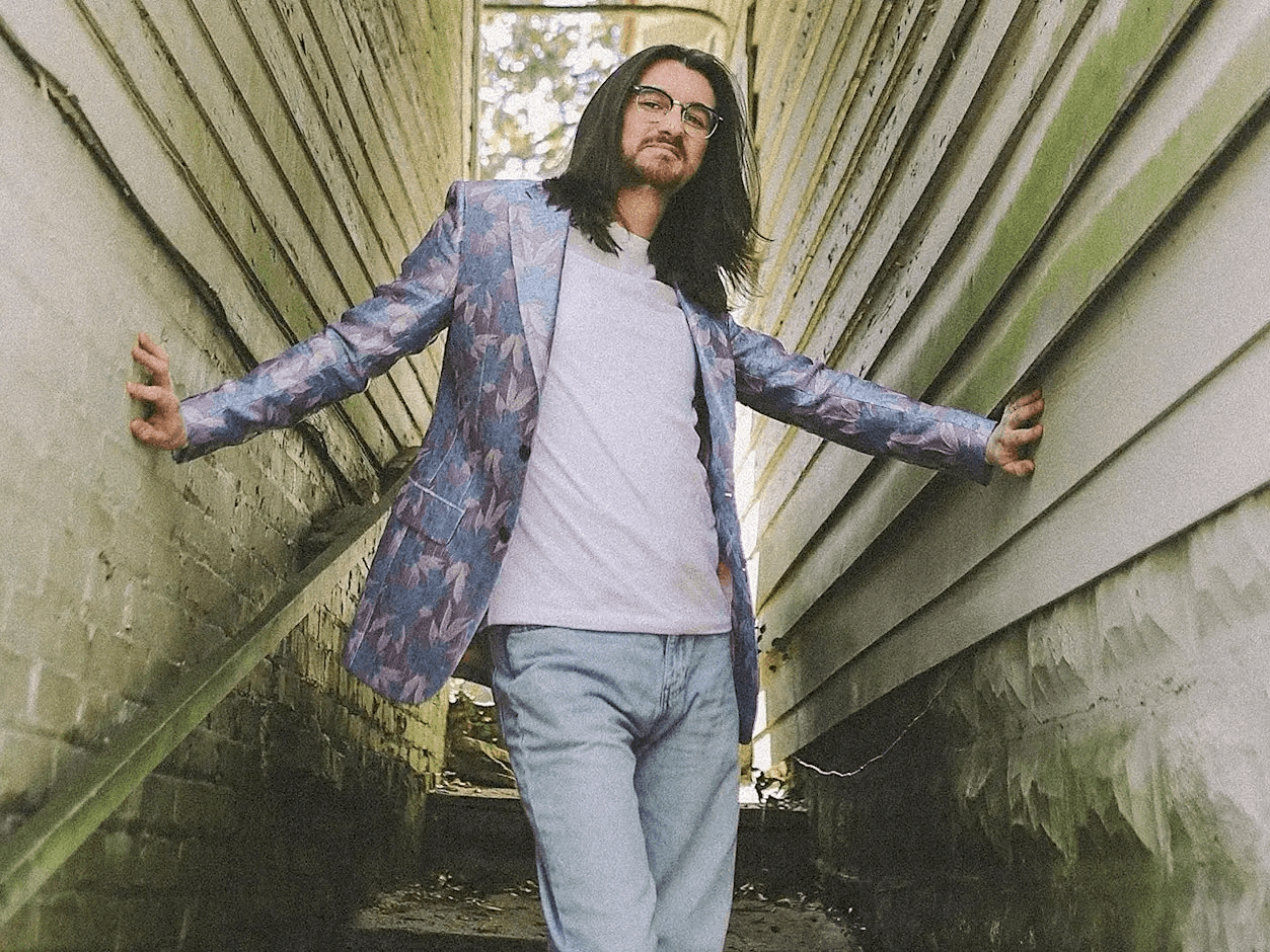 Landon Talks – Live at The Mule